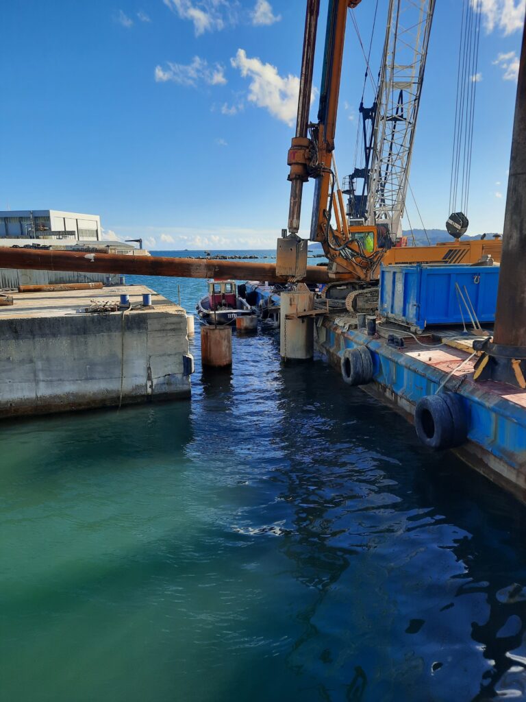 Realizzazione di ampliamento a mare della darsena di Alaggio varo