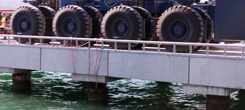 Realizzazione di ampliamento a mare della darsena di Alaggio varo